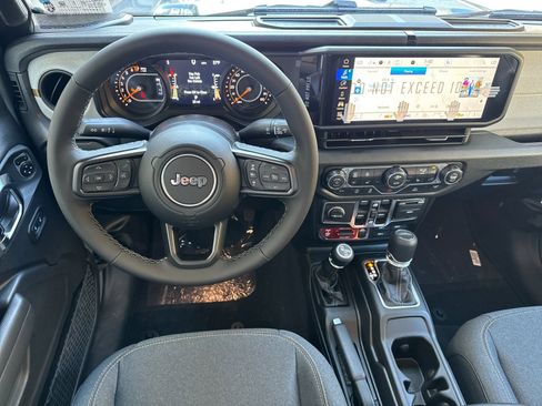 New 2026 Jeep Gladiator Willys image 14