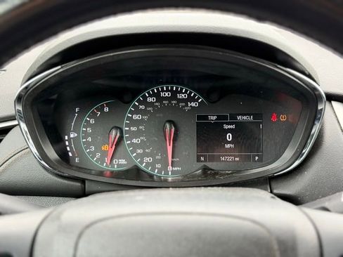 Used 2018 Chevrolet Trax LT w/ LT Convenience Package image 22