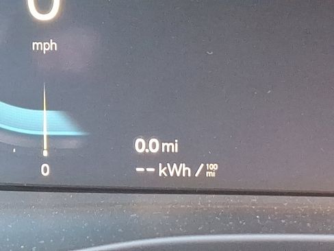 Certified 2023 Volvo C40 P8 Recharge Ultimate AWD/4WD image 19