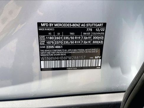 Certified 2023 Mercedes-Benz GLB 250 4MATIC image 30
