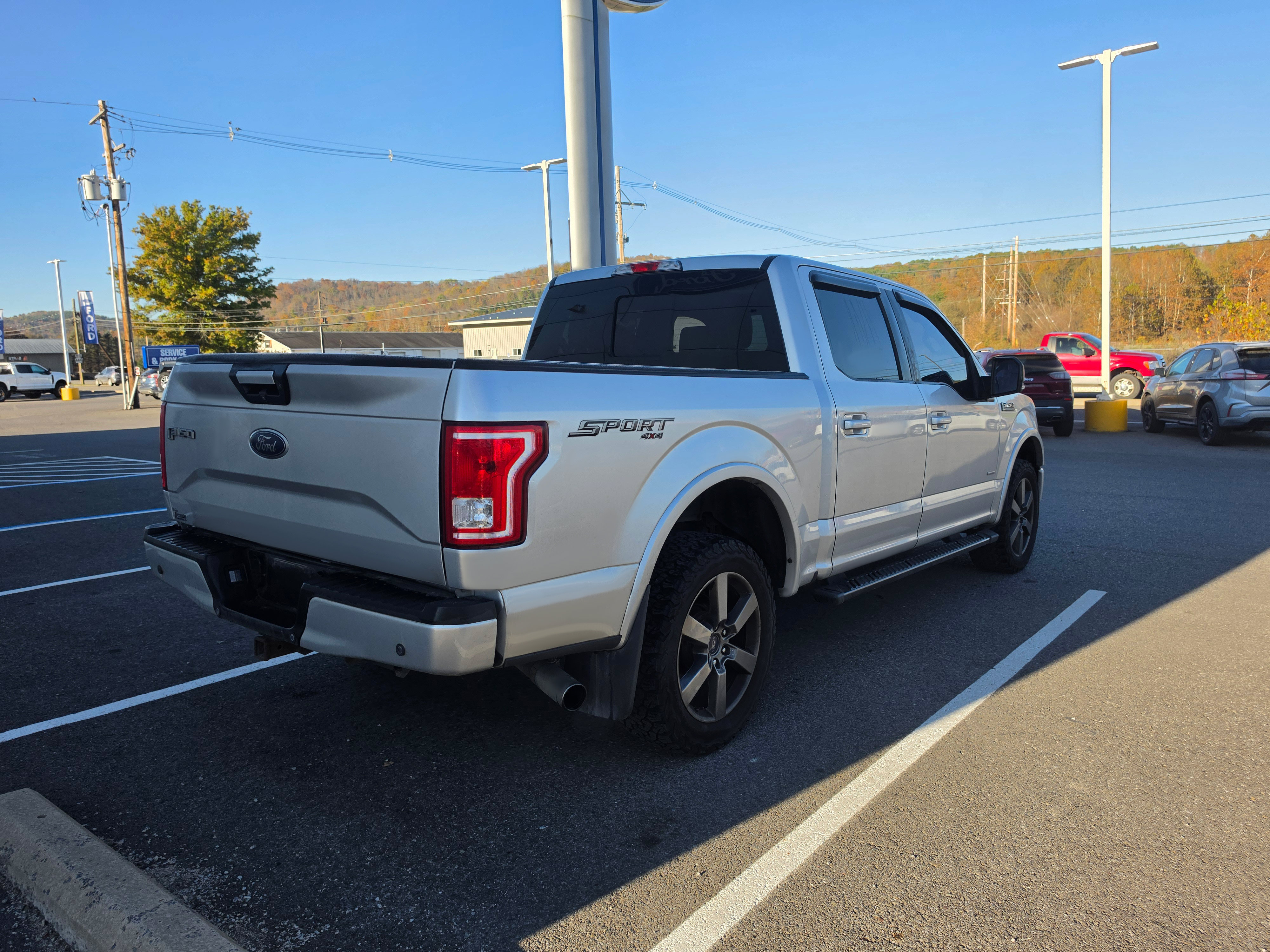 Used 2016 Ford F150 XLT w/ Equipment Group 302A Luxury AWD/4WD image 3