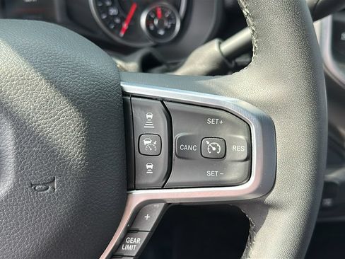 Used 2025 RAM 2500 Big Horn AWD/4WD image 19