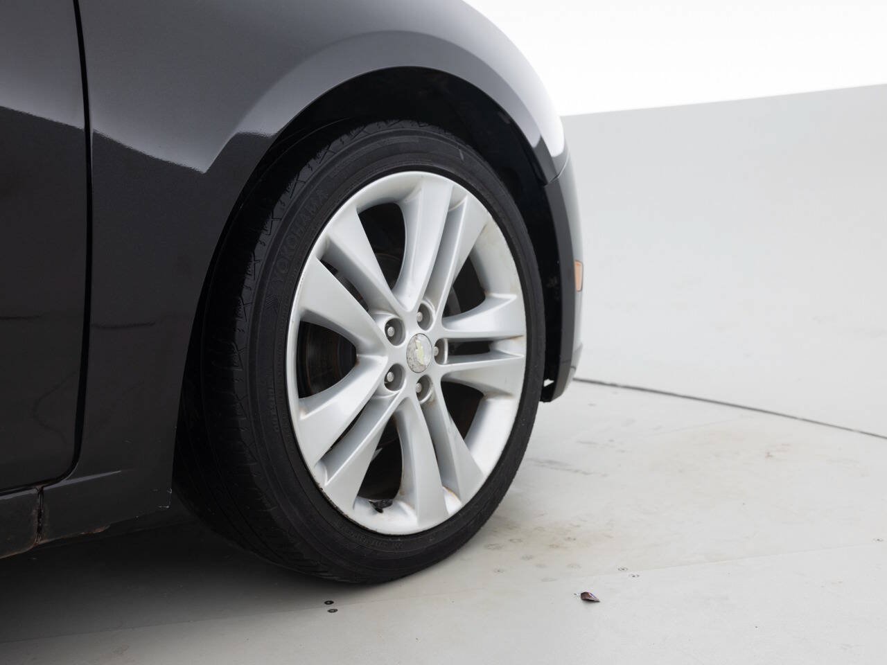 Used 2012 Chevrolet Cruze LTZ FWD image 18