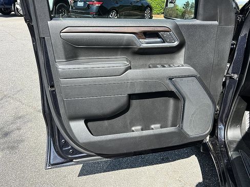 Used 2025 GMC Sierra 1500 SLT image 20