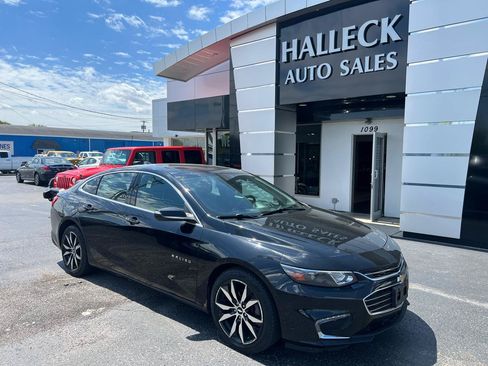 Used 2017 Chevrolet Malibu LT w/ True North Edition FWD image 7