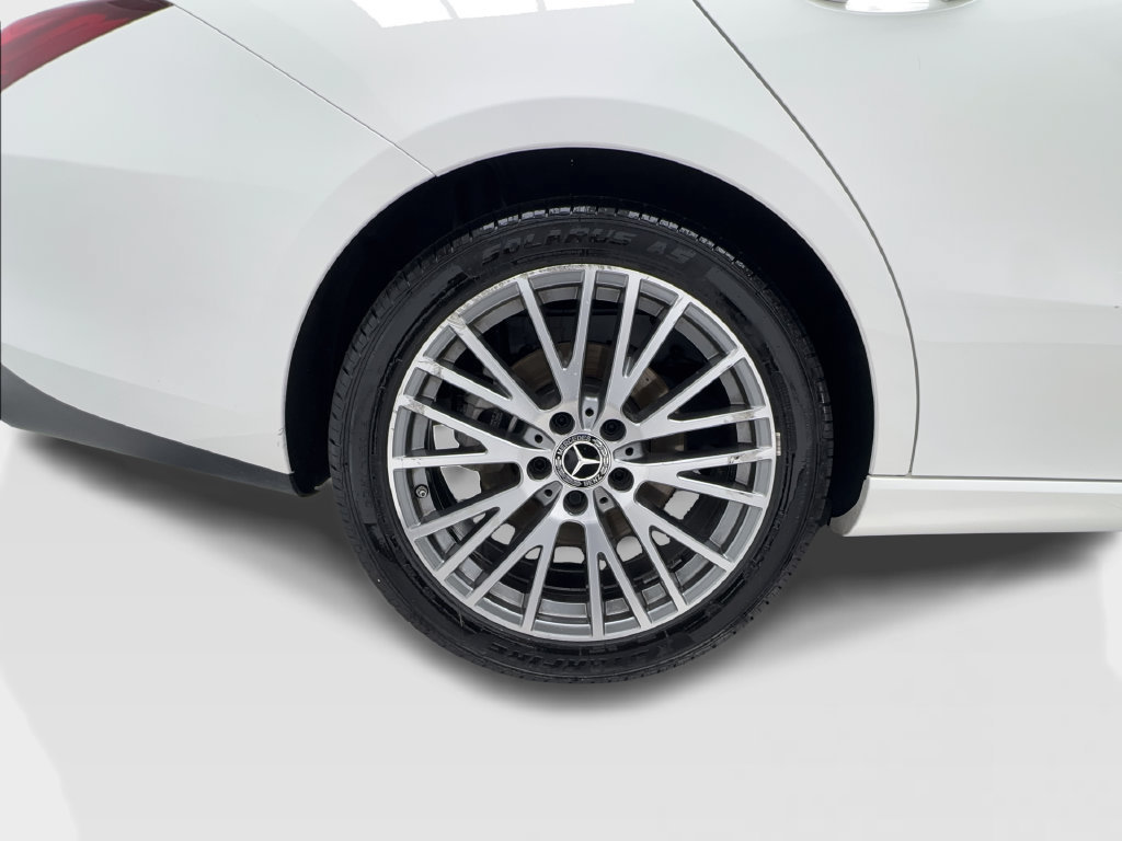 Used 2025 Mercedes-Benz CLA 250 image 15