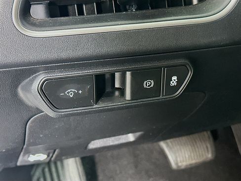 Used 2025 Kia K4 FWD image 17