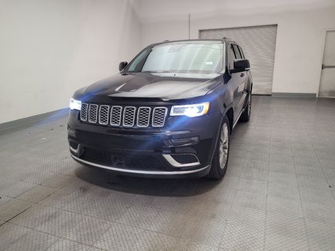 Used 2017 Jeep Grand Cherokee Summit w/ Platinum Series Group AWD/4WD image 15