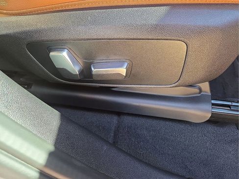 Used 2023 BMW X4 M40i w/ Shadowloine Package image 13