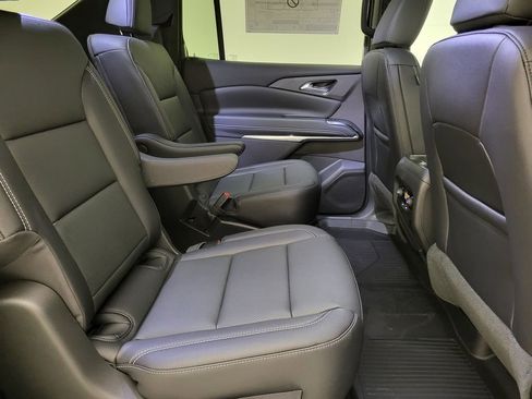 New 2026 Chevrolet Traverse LT w/ Driver Confidence Package image 40