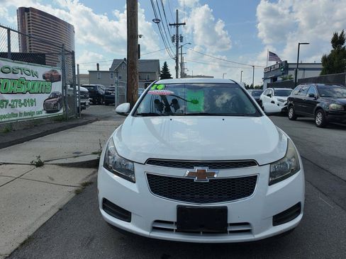 Used 2014 Chevrolet Cruze LT FWD image 3