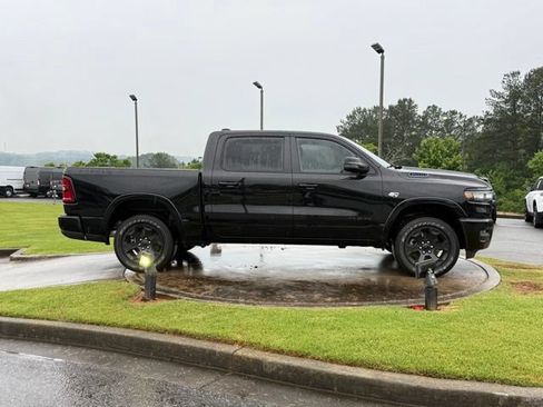 New 2026 RAM 1500 Big Horn AWD/4WD image 8