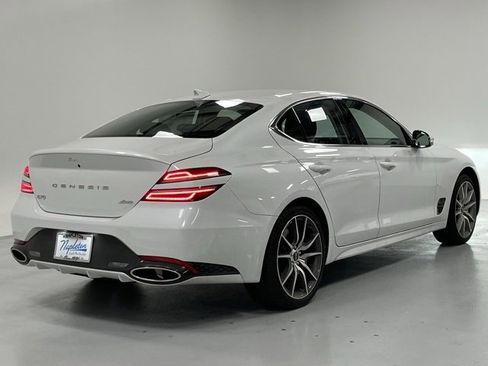 New 2025 Genesis G70 2.5T image 4