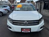 Used 2017 Volkswagen Tiguan Sport image 2