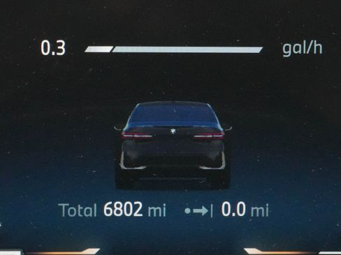 Certified 2024 BMW 530i w/ Premium Package image 22