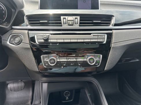 Certified 2021 BMW X1 sDrive28i w/ Premium Package FWD image 17