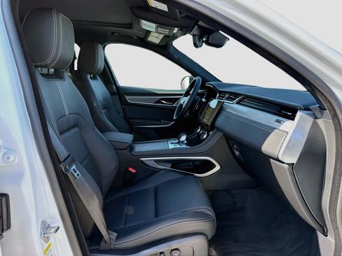 New 2026 Jaguar F-PACE R-Dynamic S AWD/4WD image 16