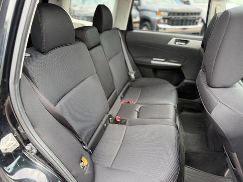 Used 2013 Subaru Forester 2.5X Premium AWD/4WD image 7