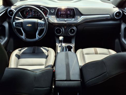 Certified 2022 Chevrolet Blazer Premier image 10