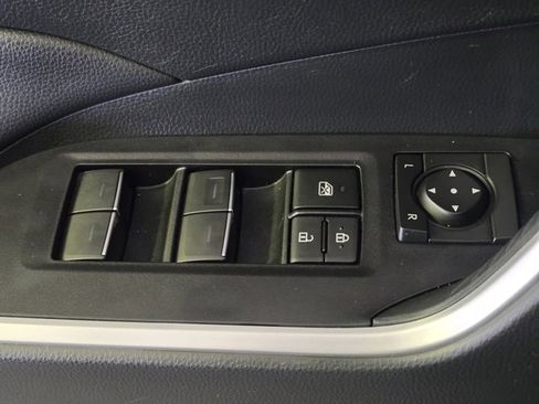 Used 2024 Toyota RAV4 XLE image 9