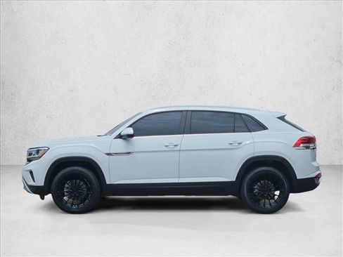 Used 2023 Volkswagen Atlas Cross Sport SE FWD image 5