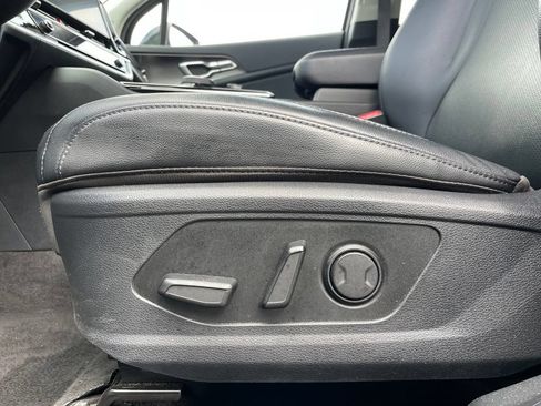 Used 2025 Kia Sportage EX AWD/4WD image 25