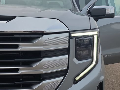 New 2026 GMC Sierra 1500 SLE AWD/4WD image 30