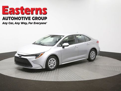 Used 2022 Toyota Corolla LE FWD image 55