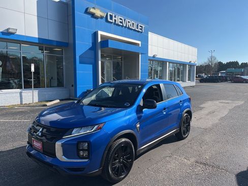 Used 2022 Mitsubishi Outlander Sport LE image 2