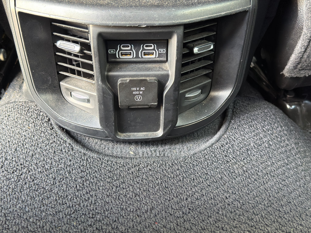 Used 2024 RAM 2500 Laramie w/ Safety Group AWD/4WD image 30