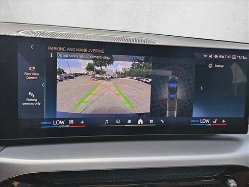 Used 2025 BMW 230i Coupe w/ M Sport Package image 14