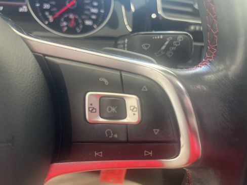 Used 2018 Volkswagen GTI S image 21