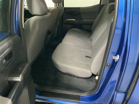 Used 2016 Toyota Tacoma SR5 image 15