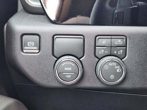 New 2026 Chevrolet Silverado 1500 LT w/ Texas Edition Plus RWD image 20