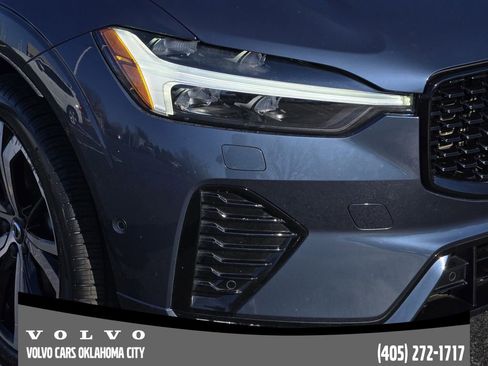 Certified 2023 Volvo XC60 B5 Ultimate w/ Climate Package image 7