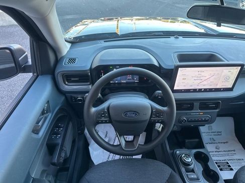New 2025 Ford Maverick XL image 26