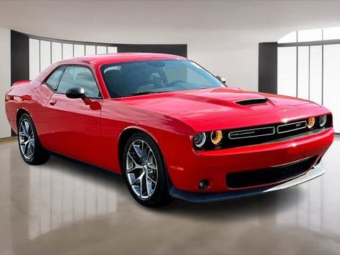 Certified 2022 Dodge Challenger GT image 1