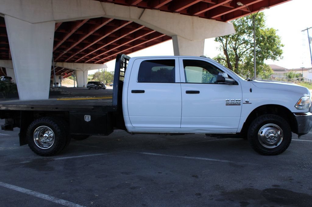 Used 2018 RAM 3500 Tradesman w/ Chrome Appearance Group AWD/4WD image 5