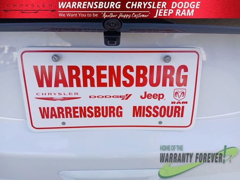 New 2026 Chrysler Pacifica Select image 32