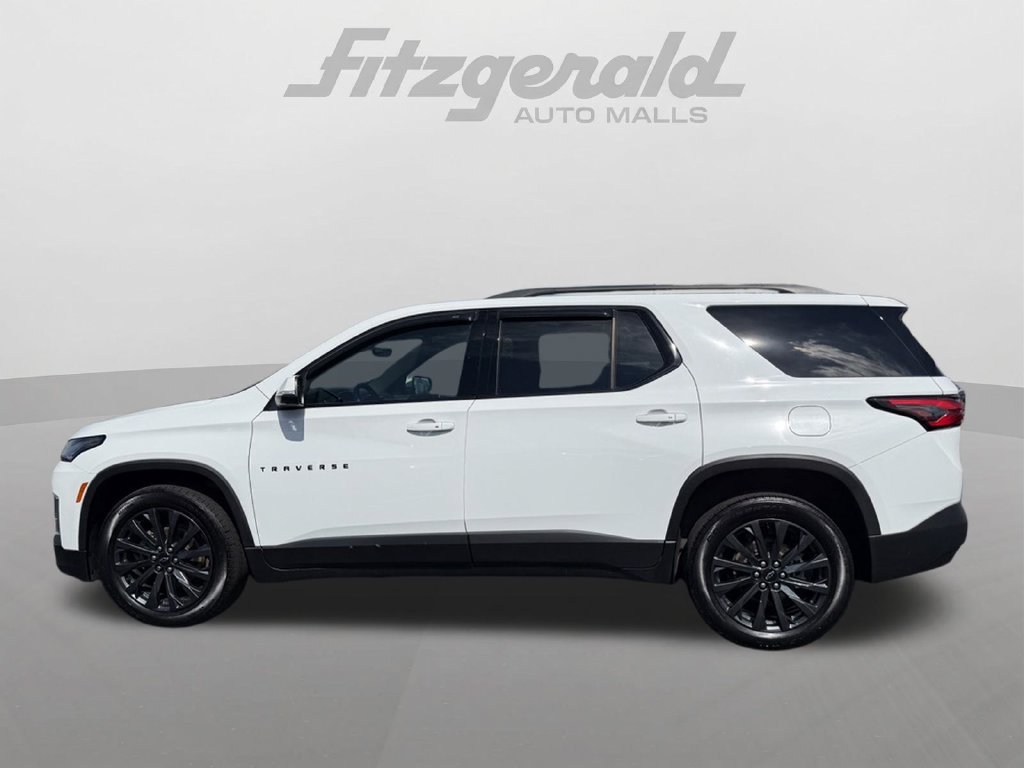 Used 2023 Chevrolet Traverse RS w/ LPO, Floor Liner Package AWD/4WD image 5