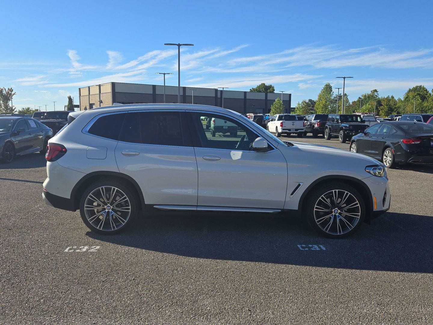 Used 2023 BMW X3 sDrive30i w/ Premium Package RWD image 8