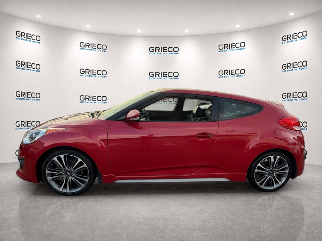 Used 2016 Hyundai Veloster Turbo FWD image 4