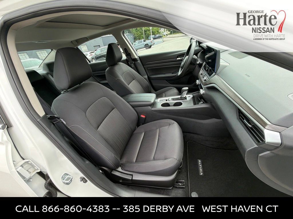 Certified 2025 Nissan Altima 2.5 SV w/ SV Special Edition Package AWD/4WD image 33