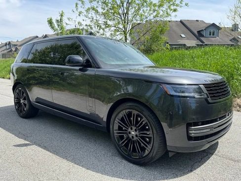 Certified 2024 Land Rover Range Rover Long Wheelbase Autobiography AWD/4WD image 4