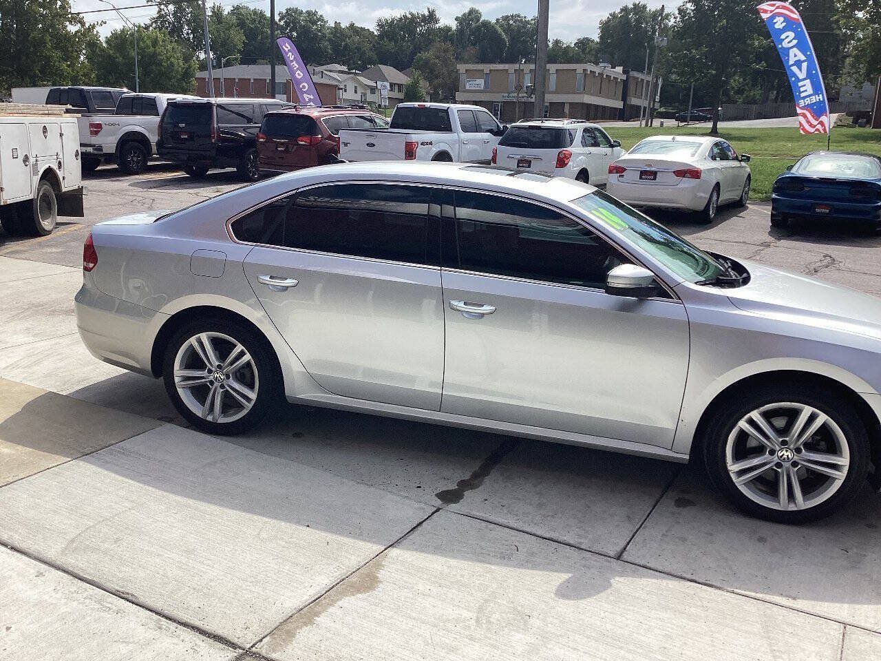 Used 2014 Volkswagen Passat TDI SE FWD image 6
