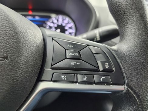 Used 2023 Nissan Sentra SV image 16