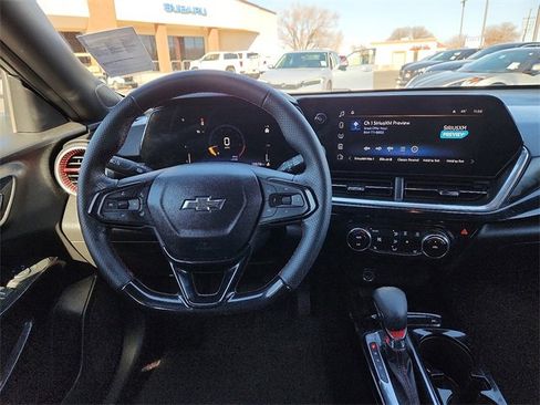 Certified 2024 Chevrolet Trax RS w/ Sunroof Package image 12