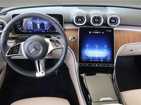 Used 2023 Mercedes-Benz C 300 Sedan image 14