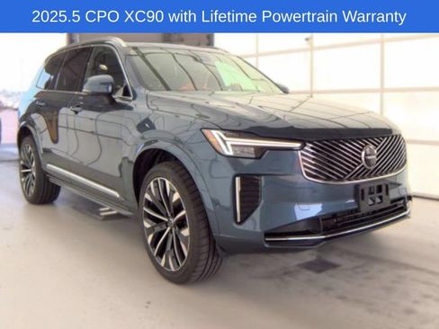 Used 2025 Volvo XC90 B6 Plus AWD/4WD image 2