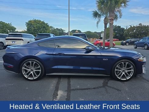 Used 2020 Ford Mustang GT Premium w/ Equipment Group 401A RWD image 2